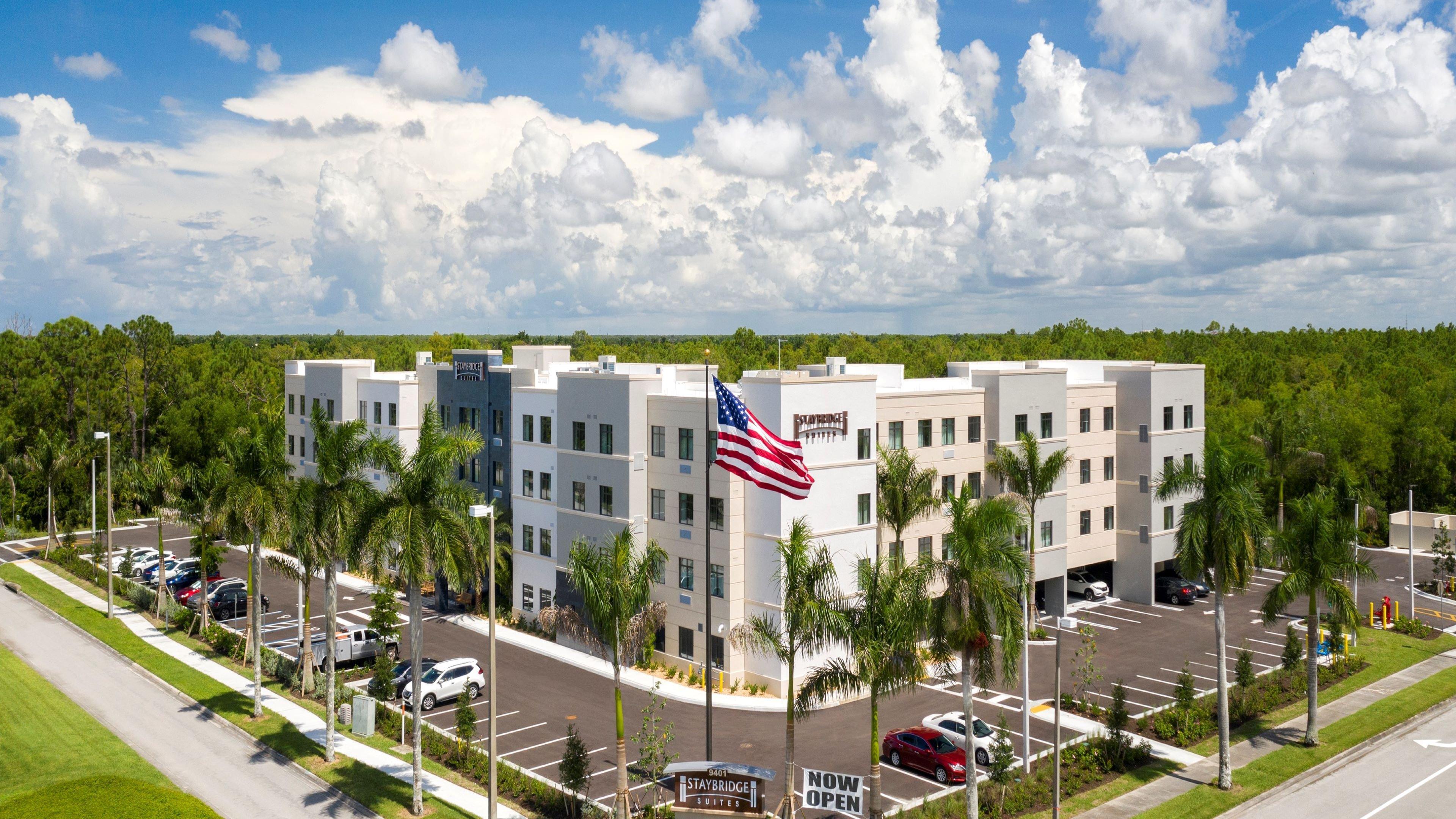Staybridge Suites - Naples - Marco Island By Ihg Lely Resort Exterior foto
